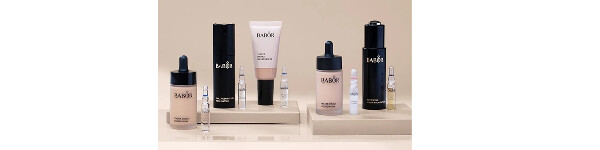 Make-Up - Professional makeup with wonderful active ingredients