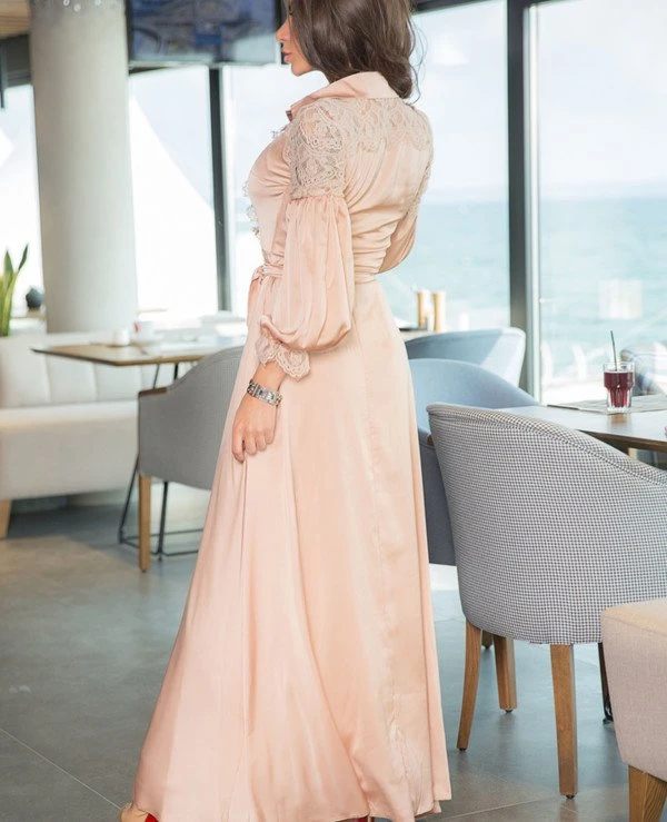 Kristina Great (van gils) Dress on the floor 785 | 785-5