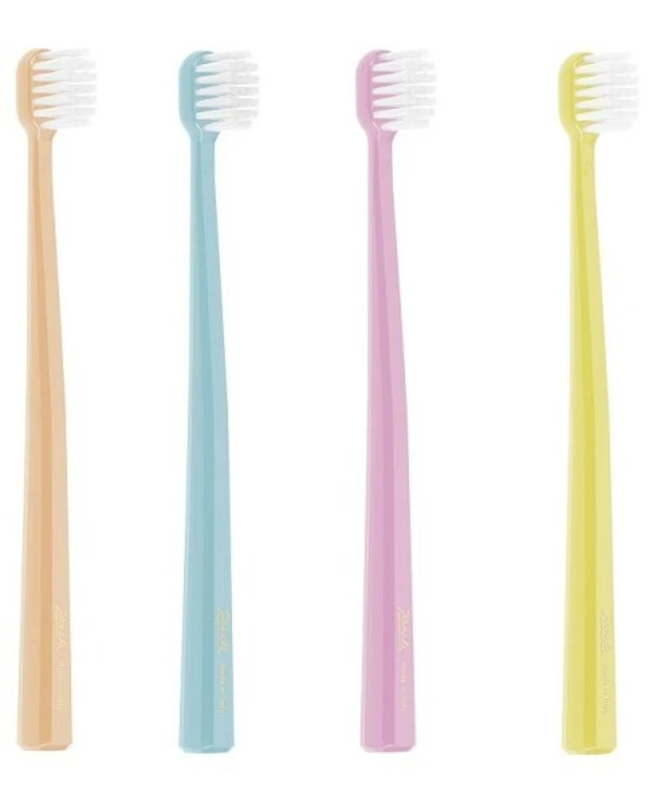 Janeke - Medium Hard Toothbrush Medium Toothbrush 