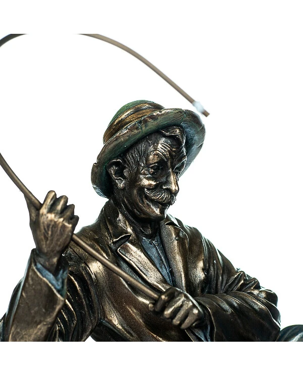 Veronese Figurine Fisherman (17.5cm) 72829A4 | Figurine Fisherman (17