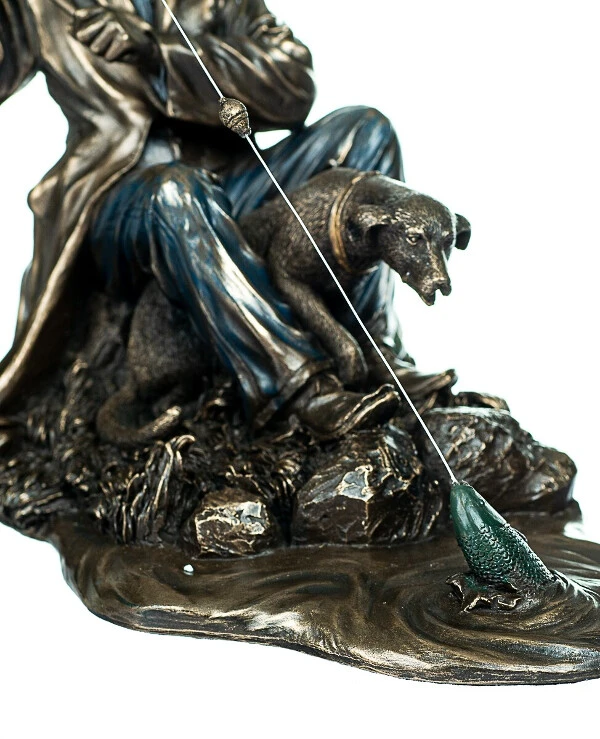 Veronese Figurine Fisherman (17.5cm) 72829A4 | Figurine Fisherman (17