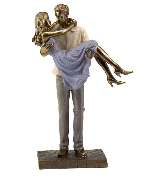 Statuettes - Статуэтка На руках у любимого (26 см)  Золото