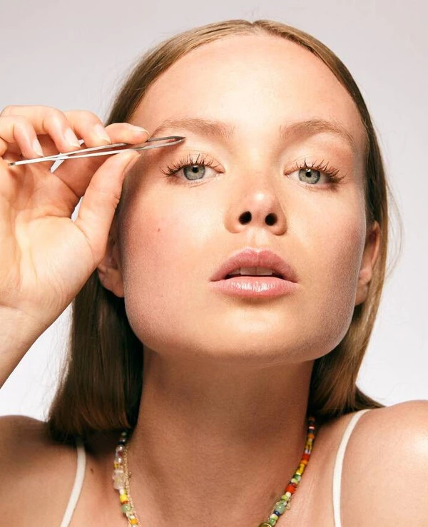 Almea - Eyebrow Tweezers Xbrow Tweezer  back