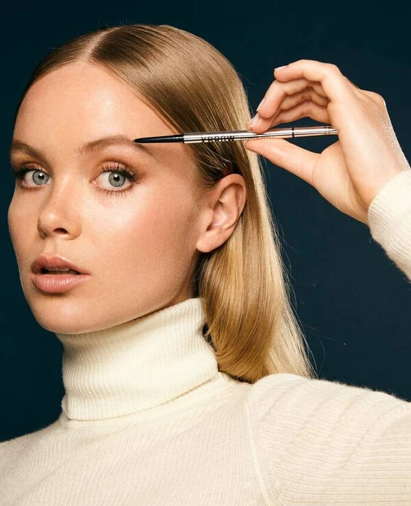 Almea Xlash - Карандаш для бровей Xbrow Eyebrow Pencil Greyish Grey back