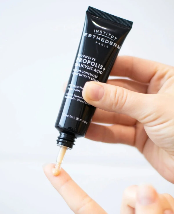 Institut Esthederm - Сыворотка-концентрат для лица Intensive Propolis+ Salicylic Acid 30 мл back