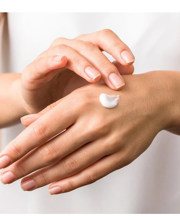 HydroPeptide Hand Sunscreen SPF 15 | Hand Sunscreen SPF 15_3