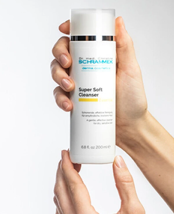 Dr.Schrammek - Молочко очищающее для всех типов кожи Super Soft Cleanser 200 мл back