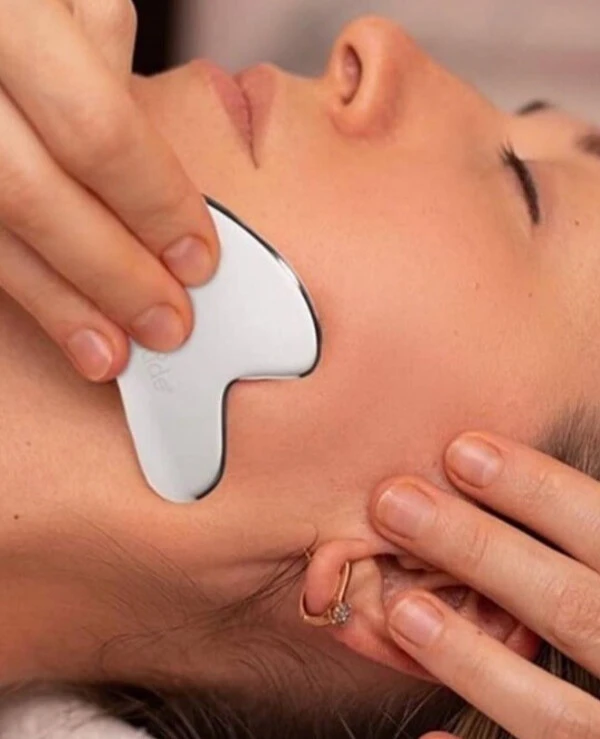 HydroPeptide - Скребок гуаша из медицинской стали Stainless Steel Gua Sha  back