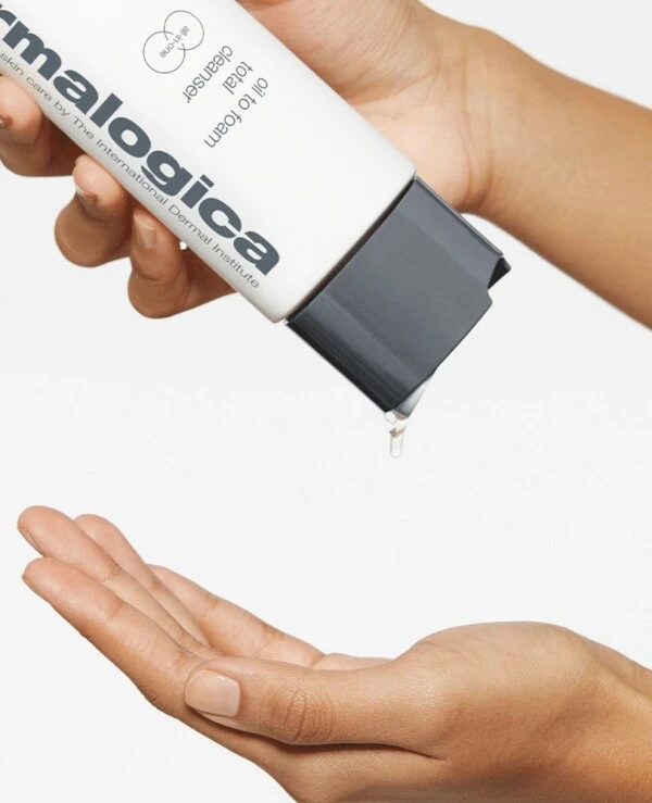 Dermalogica Гелево-масляный очиститель для лица | Oil to Foam Total Cleanser фото, цена, купить
