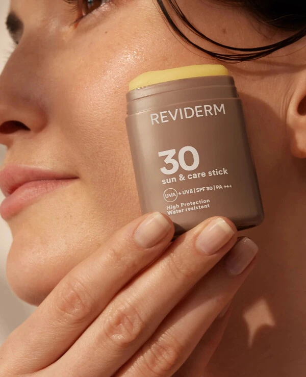 Reviderm - Многофункциональное средство от солнца или холода Sun & Care Stick SPF 30 10 мл back