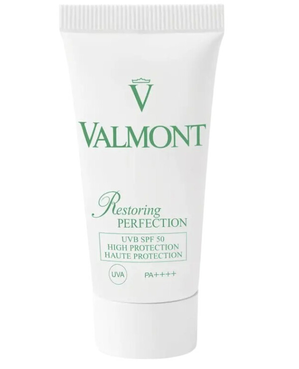 Valmont Cosmetic set | 2-Photoroom