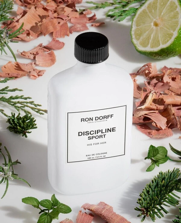 Scent Beauty Парфюмерная вода для женщин | 2021_ScentBeauty_RonDorff_Her_06_2x3_b2ad1f32-05a1-4fd4-aeac-bb74d6386345