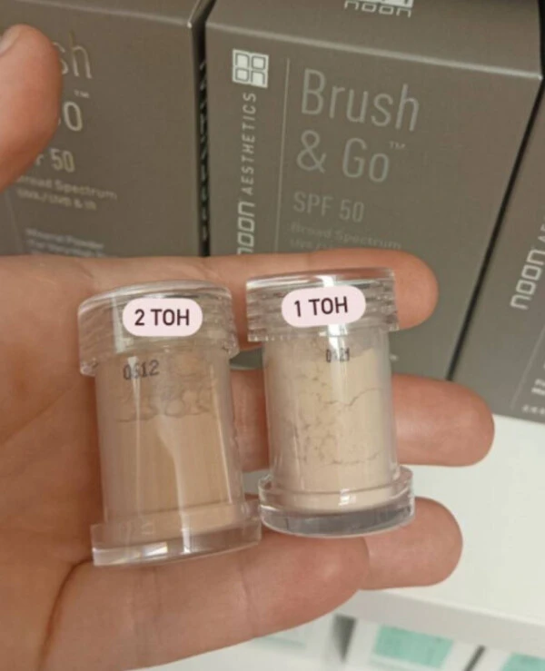 NOON Aesthetics Минеральная пудра с SPF 50 для жирной и проблемной кожи | Brush & Go SPF 50 Натуральная минеральная пудра SPF-50 для всех типов кожи