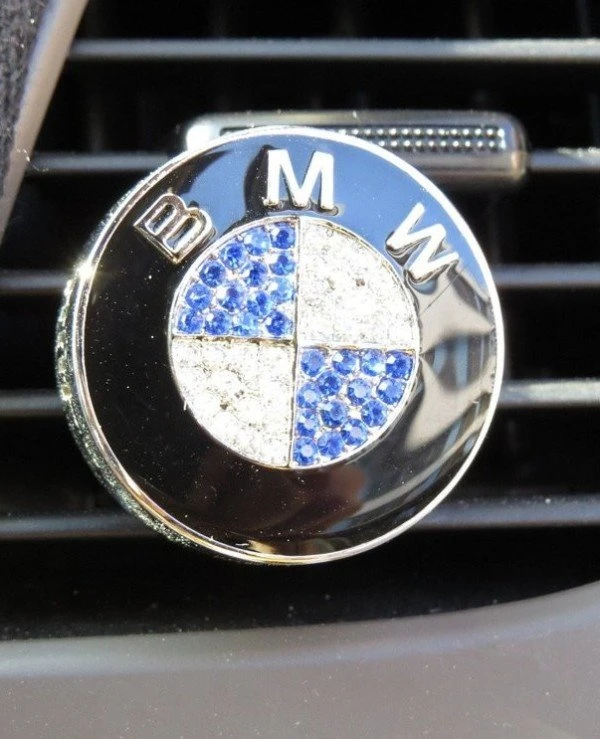 Auto Car Air freshener Land Rover on the deflector | Diamond Air Freshener BMW Auto Car